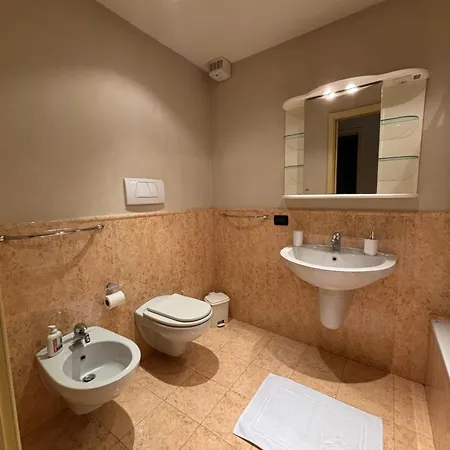 Apartment In Centro Storico A Lucca